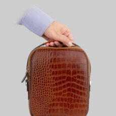 کیف رودوشی مردانه طرح کروکدیل کد 03
