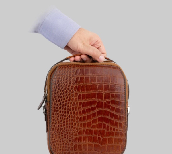 کیف رودوشی مردانه طرح کروکدیل کد 03