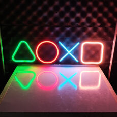چراغ نئونی طرح آیکون دسته پلی استیشن کد PS45X15