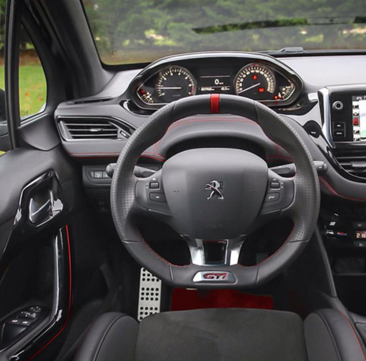 فرمان  مدل 208GTI مناسب برای پژو 207