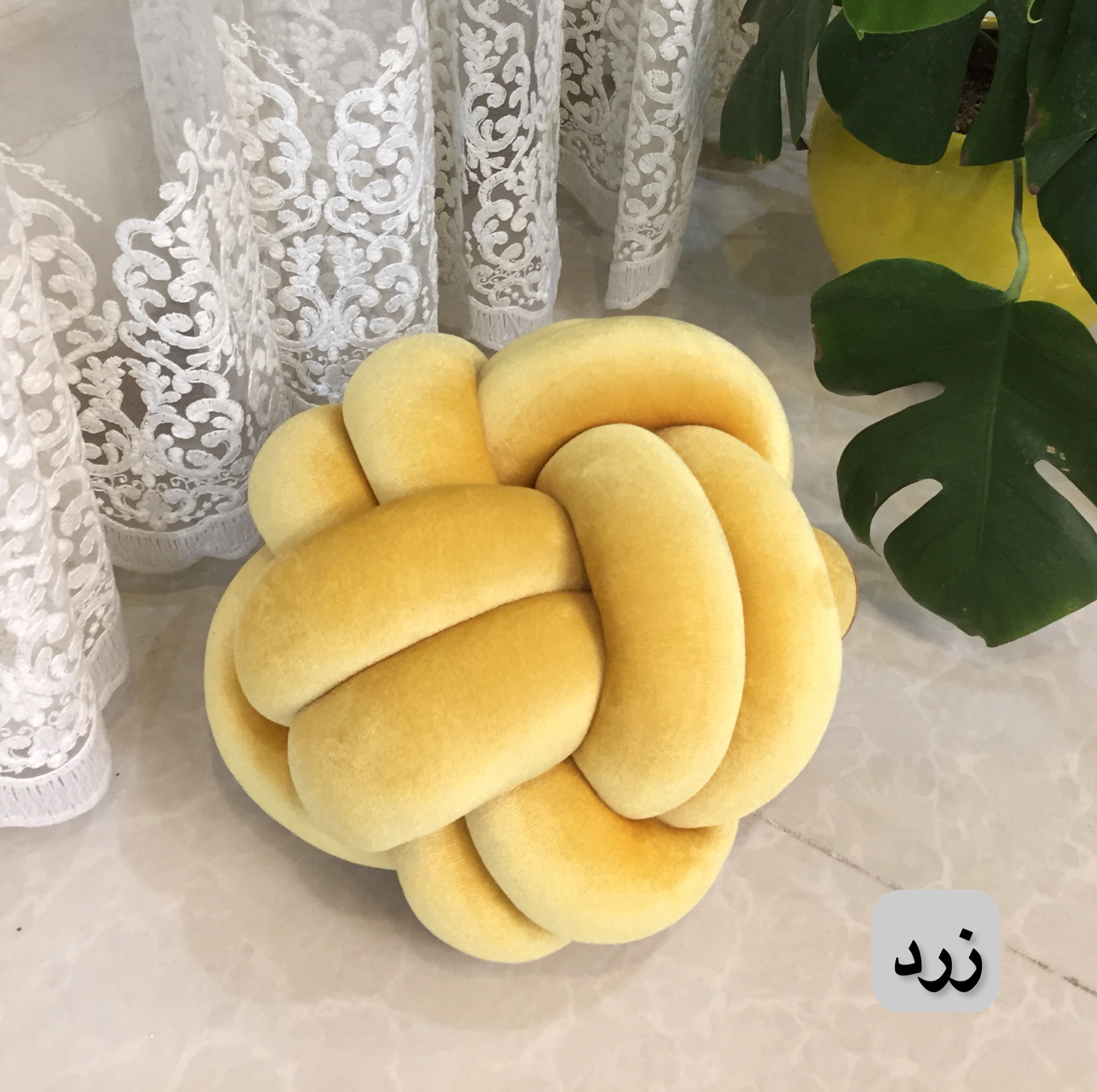 کوسن مدل گره ای مخمل