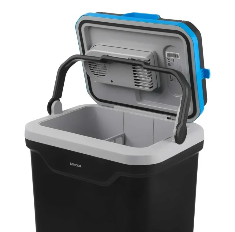 یخچال خودرو سنکور مدل SCM 2224BL ظرفیت 24 لیتر