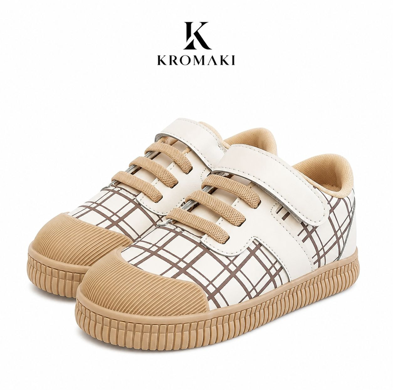 کفش راحتی پسرانه کروماکی مدل km135