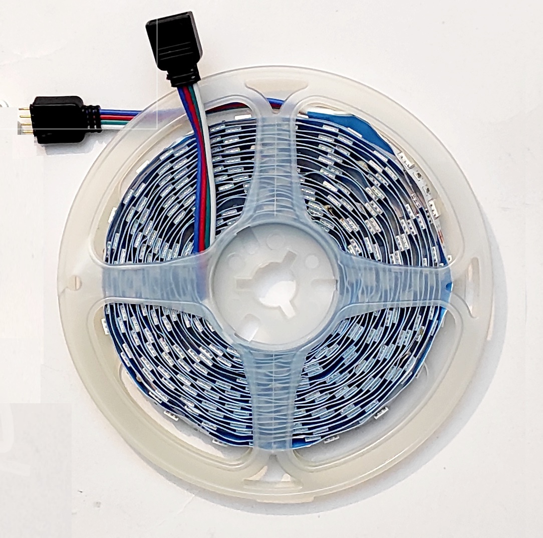 ریسه ال ای دی مدل نواری 16 رنگ پشت چسبدار کد RGB 12v طول 5 متر