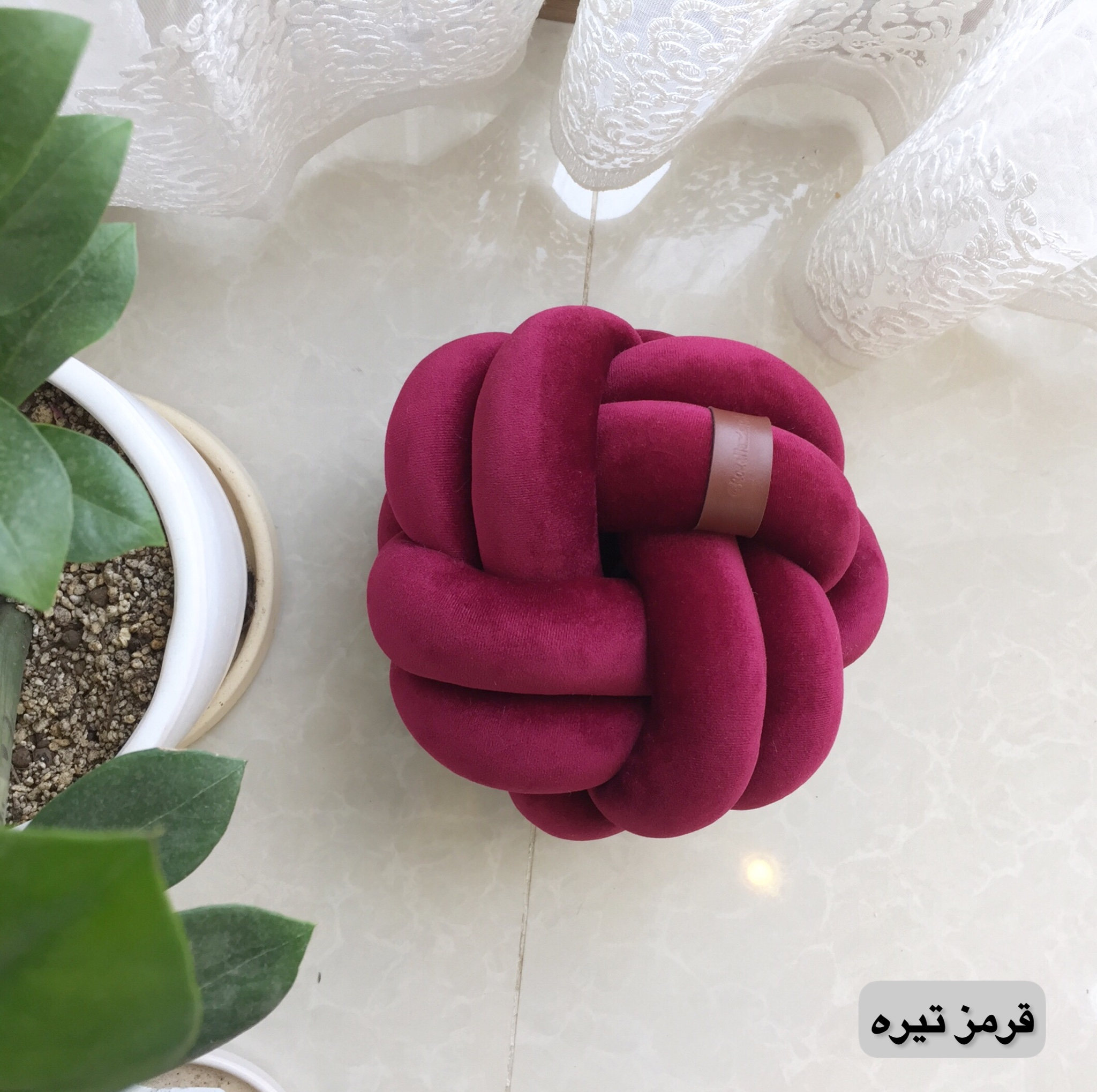 کوسن مدل گره ای مخمل