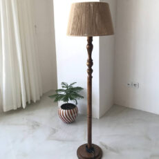 آباژور مدل ایستاده چوبی خراطی مکرومه کد FM-M
