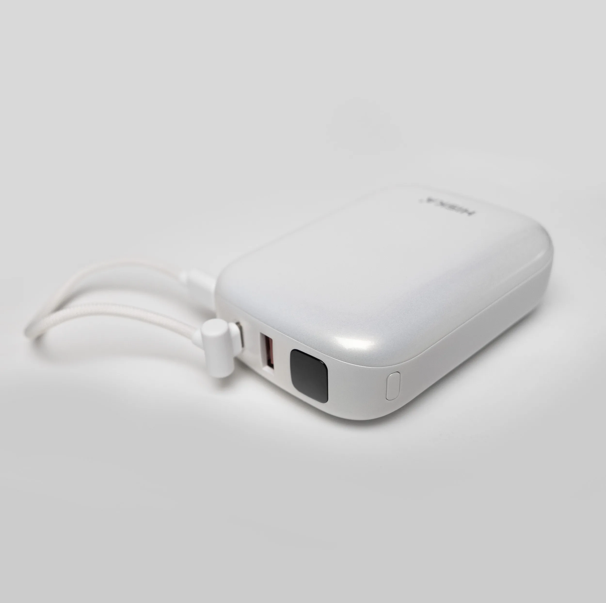 پاوربانک 22.5 وات هیسکا مدل HP-229PD ظرفیت 20000 میلی‌آمپرساعت