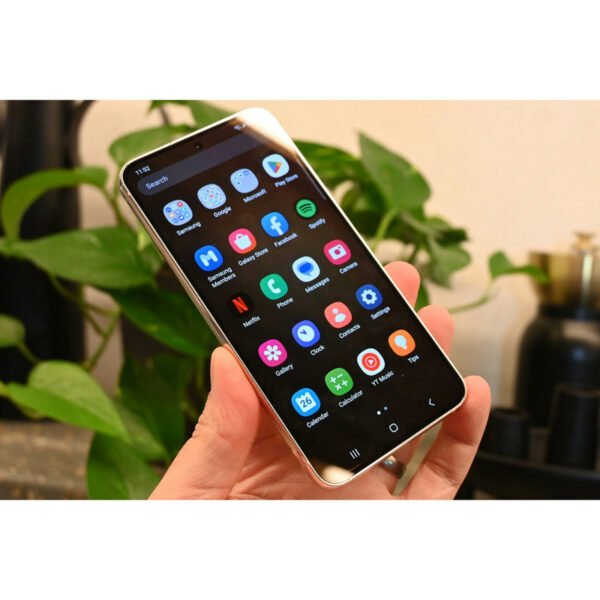 گوشی موبایل سامسونگ مدل Galaxy S23 دو سیم کارت ظرفیت 256 گیگابایت و رم 8 گیگابایت